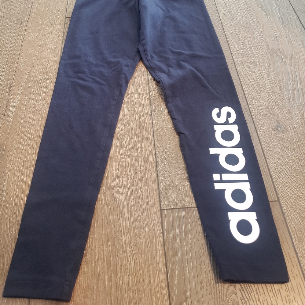 Adidas leggings
